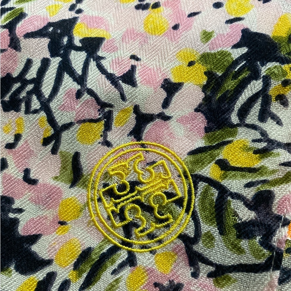 Tory Burch Scarf - Picture 2 of 5